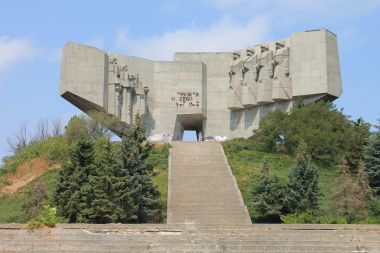 Памятник болгаро-советской дружбе Памятник болгаро-советской дружбе